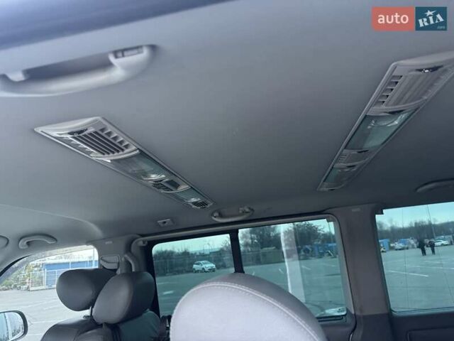 Білий Фольксваген Мультиван, об'ємом двигуна 2.46 л та пробігом 289 тис. км за 13500 $, фото 25 на Automoto.ua