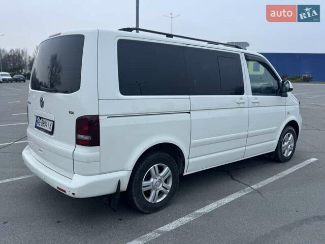 Білий Фольксваген Мультиван, об'ємом двигуна 2.46 л та пробігом 289 тис. км за 13500 $, фото 5 на Automoto.ua