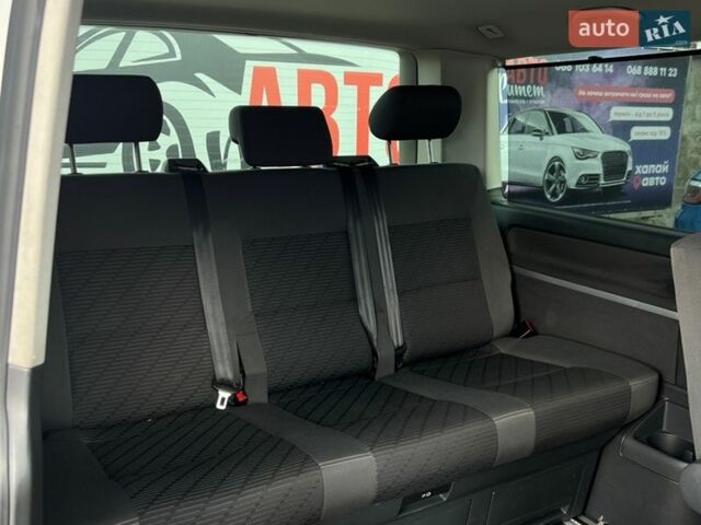 Білий Фольксваген Мультиван, об'ємом двигуна 1.98 л та пробігом 310 тис. км за 17999 $, фото 18 на Automoto.ua