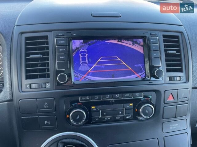 Білий Фольксваген Мультиван, об'ємом двигуна 1.97 л та пробігом 290 тис. км за 17500 $, фото 28 на Automoto.ua