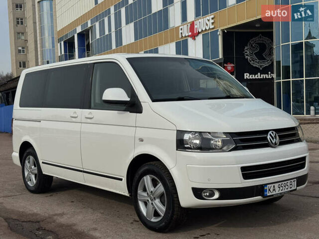 Білий Фольксваген Мультиван, об'ємом двигуна 1.97 л та пробігом 231 тис. км за 20500 $, фото 4 на Automoto.ua