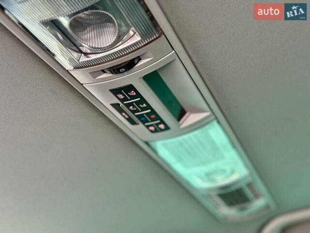 Білий Фольксваген Мультиван, об'ємом двигуна 1.97 л та пробігом 327 тис. км за 24700 $, фото 39 на Automoto.ua