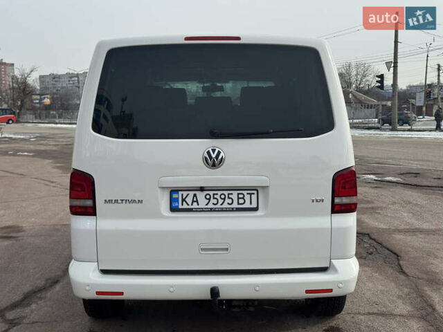 Білий Фольксваген Мультиван, об'ємом двигуна 1.97 л та пробігом 231 тис. км за 20500 $, фото 8 на Automoto.ua