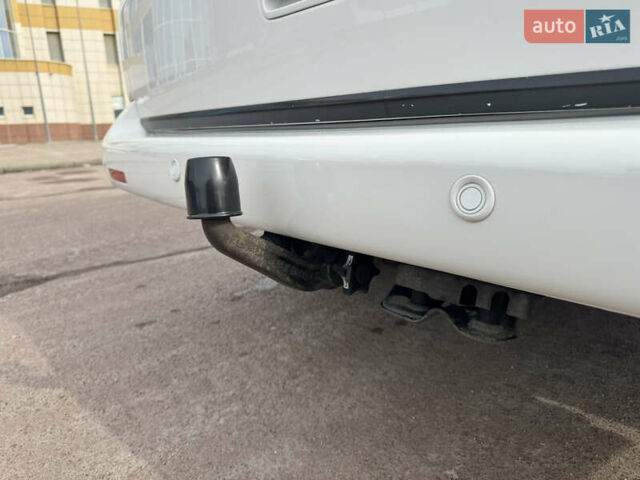 Білий Фольксваген Мультиван, об'ємом двигуна 1.97 л та пробігом 231 тис. км за 20500 $, фото 13 на Automoto.ua