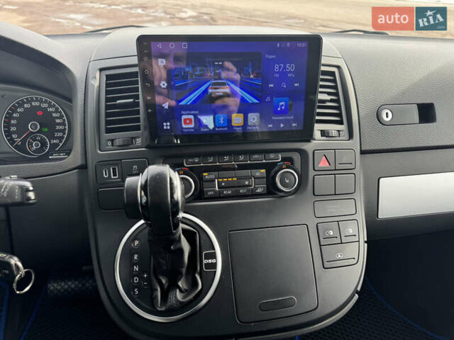 Білий Фольксваген Мультиван, об'ємом двигуна 1.97 л та пробігом 231 тис. км за 20500 $, фото 17 на Automoto.ua