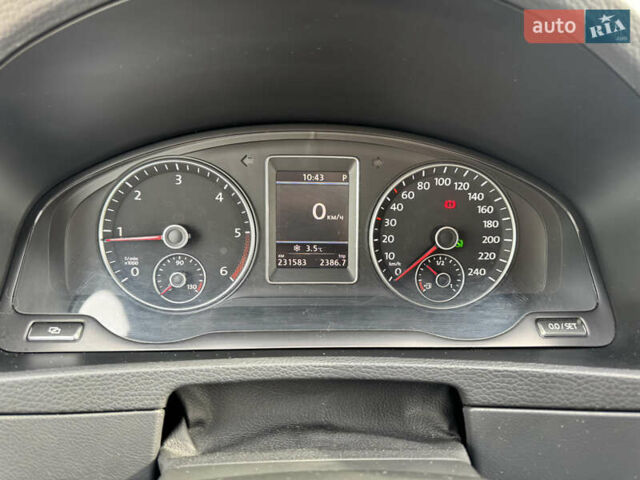 Білий Фольксваген Мультиван, об'ємом двигуна 1.97 л та пробігом 231 тис. км за 20500 $, фото 16 на Automoto.ua