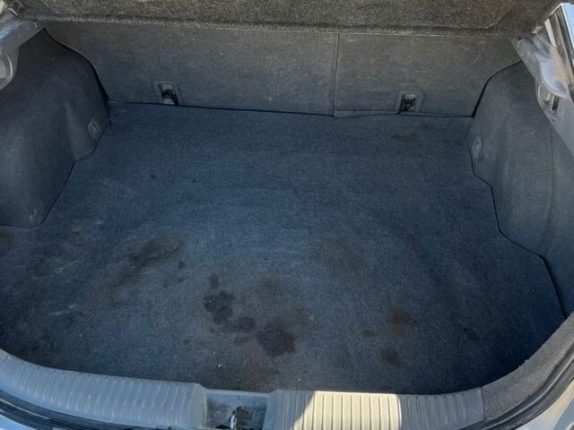 Белый Фольксваген Мультиван, объемом двигателя 1.98 л и пробегом 215 тыс. км за 26900 $, фото 37 на Automoto.ua