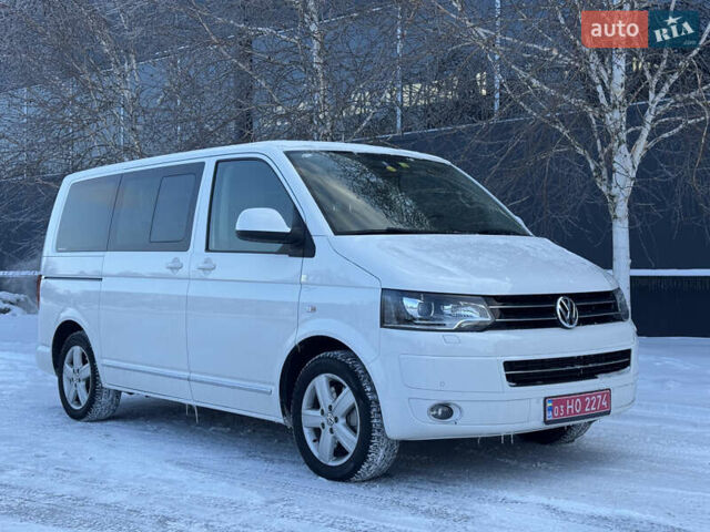 Белый Фольксваген Мультиван, объемом двигателя 2 л и пробегом 221 тыс. км за 26500 $, фото 29 на Automoto.ua