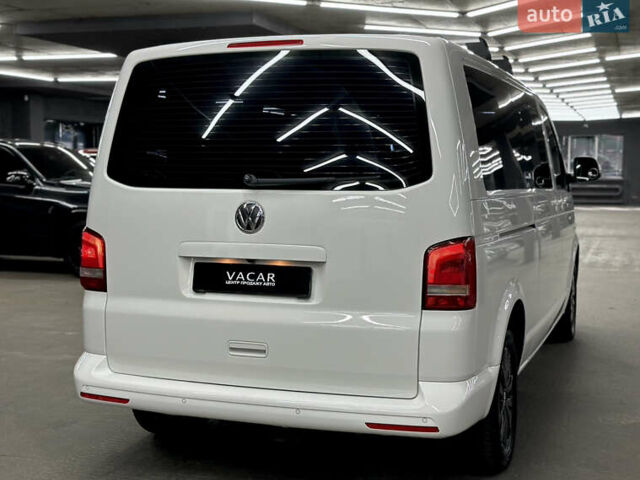 Белый Фольксваген Мультиван, объемом двигателя 1.97 л и пробегом 224 тыс. км за 35000 $, фото 4 на Automoto.ua