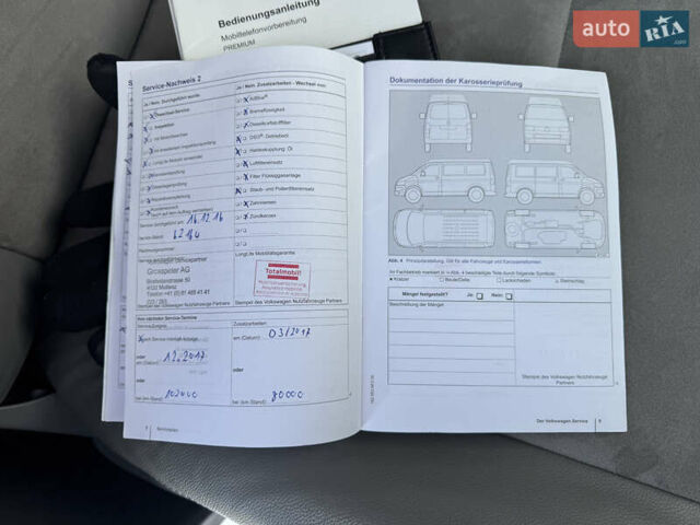 Белый Фольксваген Мультиван, объемом двигателя 2 л и пробегом 221 тыс. км за 26500 $, фото 78 на Automoto.ua