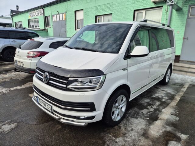 Білий Фольксваген Мультиван, об'ємом двигуна 2 л та пробігом 184 тис. км за 34300 $, фото 1 на Automoto.ua
