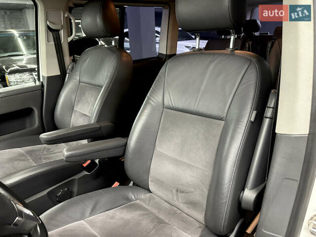 Белый Фольксваген Мультиван, объемом двигателя 1.97 л и пробегом 224 тыс. км за 35000 $, фото 10 на Automoto.ua