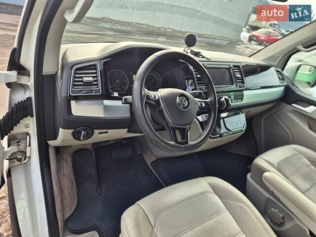 Білий Фольксваген Мультиван, об'ємом двигуна 1.97 л та пробігом 184 тис. км за 35300 $, фото 9 на Automoto.ua
