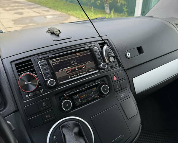 Білий Фольксваген Мультиван, об'ємом двигуна 1.97 л та пробігом 148 тис. км за 32999 $, фото 53 на Automoto.ua