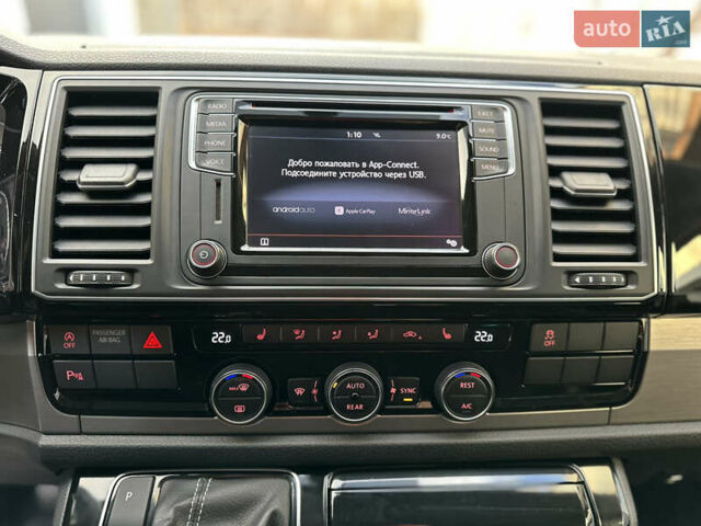 Белый Фольксваген Мультиван, объемом двигателя 2 л и пробегом 230 тыс. км за 36900 $, фото 32 на Automoto.ua