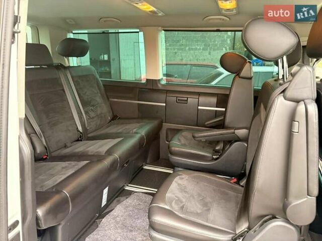 Білий Фольксваген Мультиван, об'ємом двигуна 1.97 л та пробігом 355 тис. км за 28700 $, фото 6 на Automoto.ua