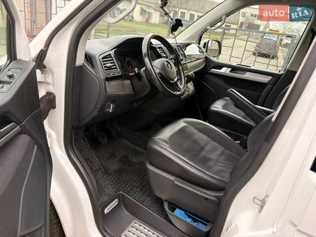 Білий Фольксваген Мультиван, об'ємом двигуна 1.97 л та пробігом 355 тис. км за 28700 $, фото 9 на Automoto.ua