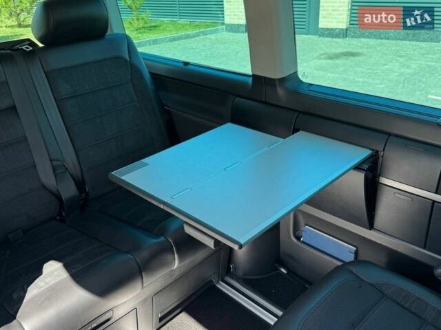 Білий Фольксваген Мультиван, об'ємом двигуна 1.97 л та пробігом 359 тис. км за 28000 $, фото 34 на Automoto.ua