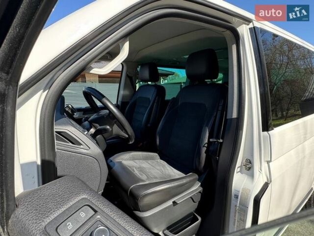 Білий Фольксваген Мультиван, об'ємом двигуна 1.97 л та пробігом 359 тис. км за 28000 $, фото 12 на Automoto.ua