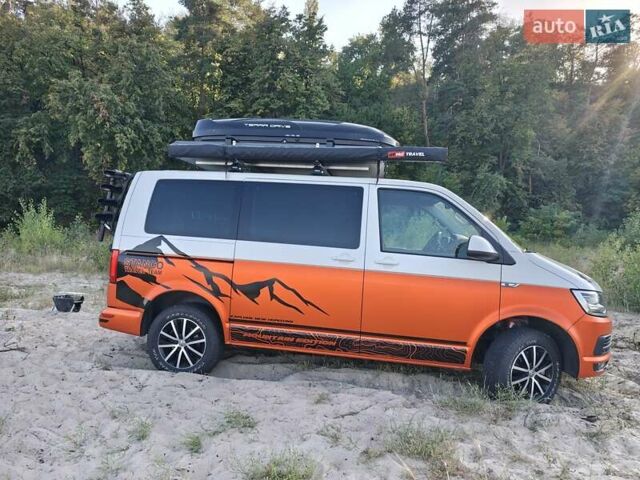 Фольксваген Мультиван 2016 в Черкассах на Automoto.ua Белый Фольксваген Мультиван, объемом двигателя 1.98 л и пробегом 200 тыс. км за 49000 $, фото 34 на Automoto.ua