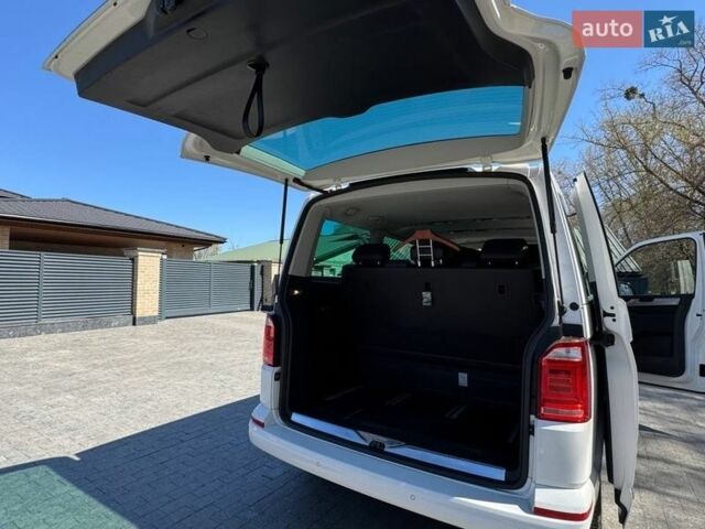 Білий Фольксваген Мультиван, об'ємом двигуна 1.97 л та пробігом 359 тис. км за 28000 $, фото 14 на Automoto.ua