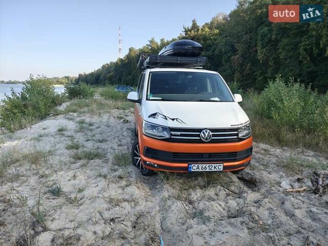 Фольксваген Мультиван 2016 в Черкассах на Automoto.ua Белый Фольксваген Мультиван, объемом двигателя 1.98 л и пробегом 200 тыс. км за 49000 $, фото 35 на Automoto.ua