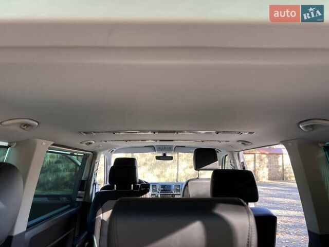 Білий Фольксваген Мультиван, об'ємом двигуна 1.97 л та пробігом 230 тис. км за 43000 $, фото 42 на Automoto.ua