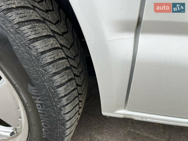 Білий Фольксваген Мультиван, об'ємом двигуна 1.97 л та пробігом 103 тис. км за 36900 $, фото 57 на Automoto.ua