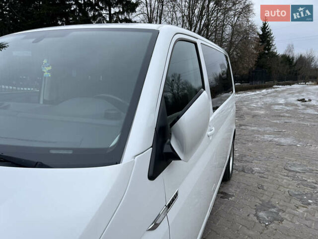 Білий Фольксваген Мультиван, об'ємом двигуна 1.97 л та пробігом 103 тис. км за 36900 $, фото 31 на Automoto.ua