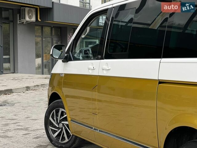 Білий Фольксваген Мультиван, об'ємом двигуна 2 л та пробігом 150 тис. км за 42999 $, фото 21 на Automoto.ua
