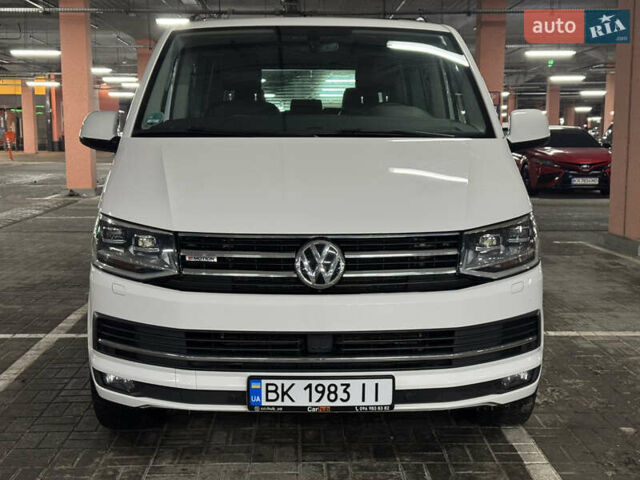 Белый Фольксваген Мультиван, объемом двигателя 2 л и пробегом 204 тыс. км за 42700 $, фото 7 на Automoto.ua