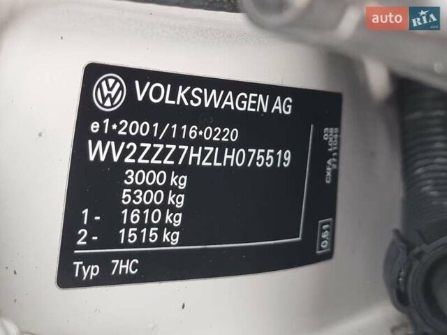 Білий Фольксваген Мультиван, об'ємом двигуна 1.97 л та пробігом 228 тис. км за 40900 $, фото 49 на Automoto.ua