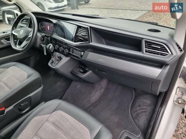 Білий Фольксваген Мультиван, об'ємом двигуна 1.97 л та пробігом 228 тис. км за 40900 $, фото 29 на Automoto.ua