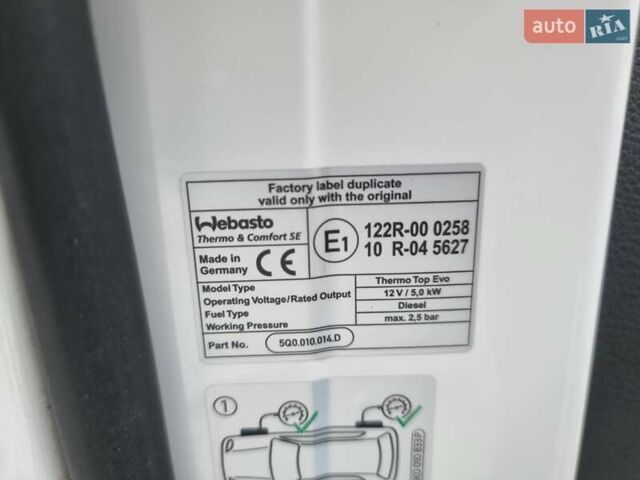 Білий Фольксваген Мультиван, об'ємом двигуна 1.97 л та пробігом 228 тис. км за 40900 $, фото 20 на Automoto.ua