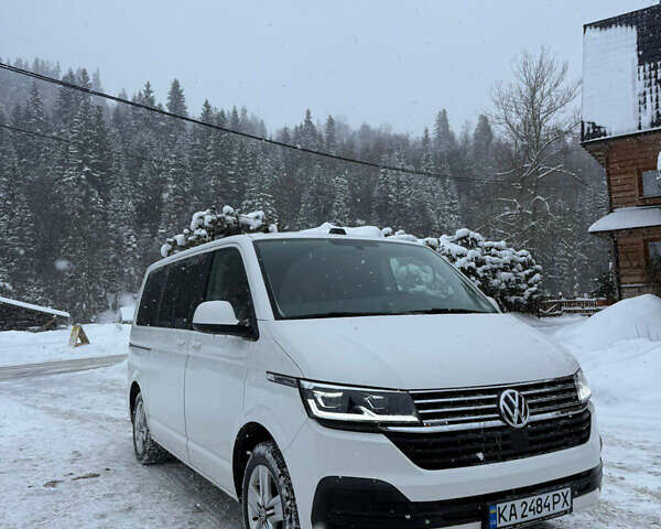Белый Фольксваген Мультиван, объемом двигателя 1.97 л и пробегом 212 тыс. км за 44988 $, фото 3 на Automoto.ua