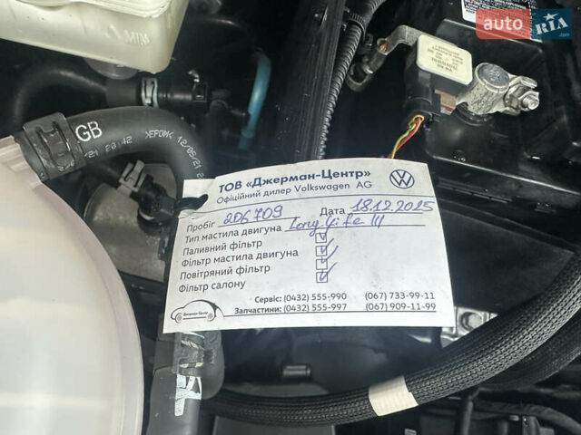 Белый Фольксваген Мультиван, объемом двигателя 1.97 л и пробегом 210 тыс. км за 45500 $, фото 13 на Automoto.ua