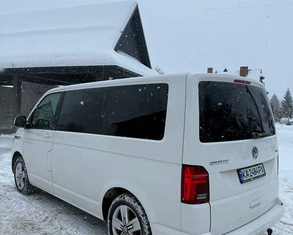 Белый Фольксваген Мультиван, объемом двигателя 1.97 л и пробегом 212 тыс. км за 44988 $, фото 17 на Automoto.ua