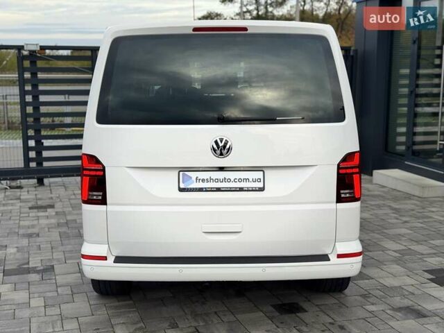 Білий Фольксваген Мультиван, об'ємом двигуна 2 л та пробігом 116 тис. км за 65900 $, фото 11 на Automoto.ua
