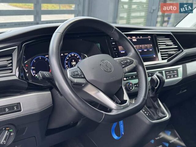 Білий Фольксваген Мультиван, об'ємом двигуна 2 л та пробігом 116 тис. км за 65900 $, фото 16 на Automoto.ua