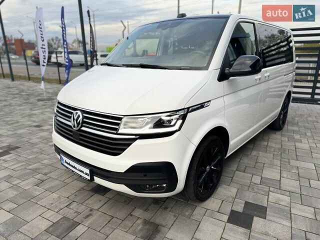 Білий Фольксваген Мультиван, об'ємом двигуна 2 л та пробігом 116 тис. км за 65900 $, фото 5 на Automoto.ua