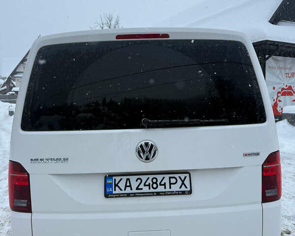 Белый Фольксваген Мультиван, объемом двигателя 1.97 л и пробегом 212 тыс. км за 44988 $, фото 14 на Automoto.ua