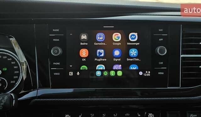 Белый Фольксваген Мультиван, объемом двигателя 1.97 л и пробегом 164 тыс. км за 45777 $, фото 94 на Automoto.ua