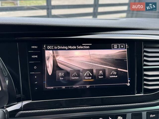 Білий Фольксваген Мультиван, об'ємом двигуна 2 л та пробігом 116 тис. км за 65900 $, фото 20 на Automoto.ua