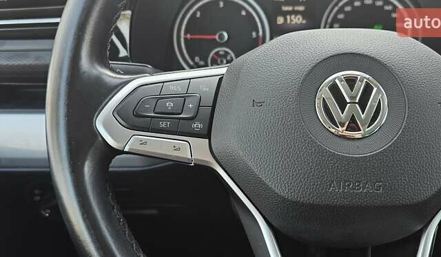 Белый Фольксваген Мультиван, объемом двигателя 1.97 л и пробегом 164 тыс. км за 45777 $, фото 115 на Automoto.ua