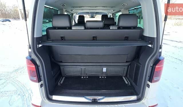 Белый Фольксваген Мультиван, объемом двигателя 1.97 л и пробегом 164 тыс. км за 45777 $, фото 74 на Automoto.ua