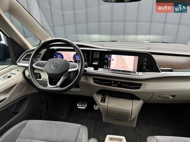 Белый Фольксваген Мультиван, объемом двигателя 2 л и пробегом 97 тыс. км за 67900 $, фото 21 на Automoto.ua