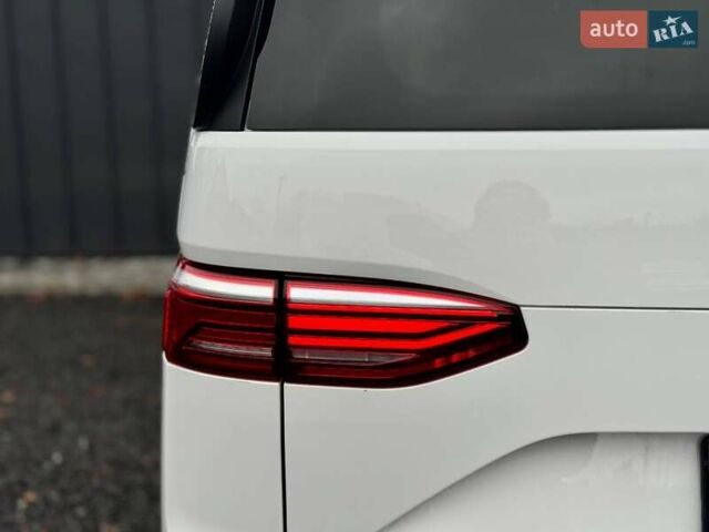 Белый Фольксваген Мультиван, объемом двигателя 2 л и пробегом 97 тыс. км за 67900 $, фото 9 на Automoto.ua