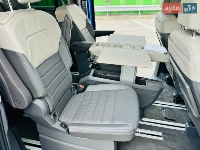 Білий Фольксваген Мультиван, об'ємом двигуна 1.98 л та пробігом 11 тис. км за 92000 $, фото 17 на Automoto.ua