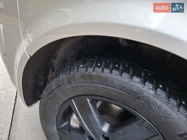 Бежевый Фольксваген Мультиван, объемом двигателя 2 л и пробегом 307 тыс. км за 19000 $, фото 11 на Automoto.ua