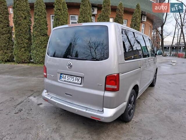 Бежевый Фольксваген Мультиван, объемом двигателя 2 л и пробегом 307 тыс. км за 19000 $, фото 6 на Automoto.ua
